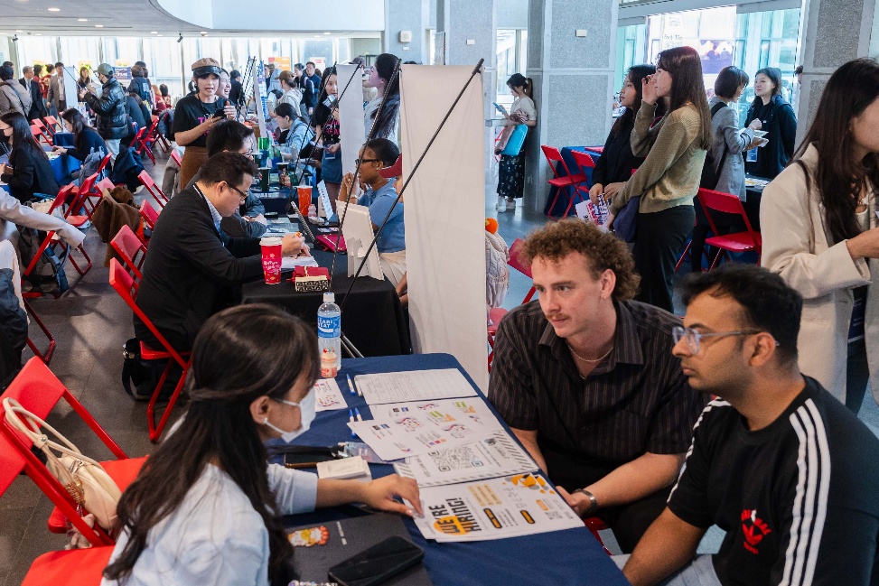 境外生與企業交流