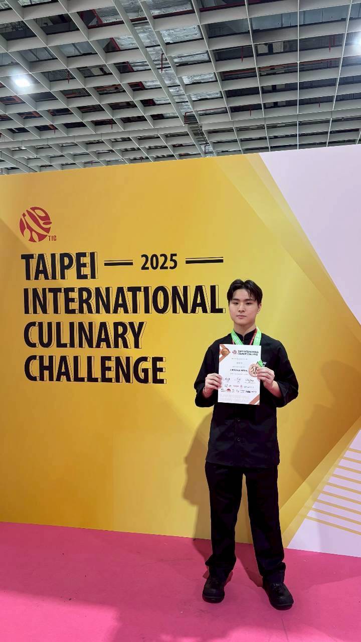 郭家齊同學榮獲百味客家小炒爭霸-銅牌